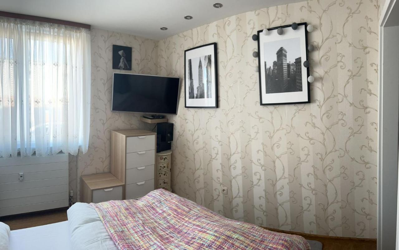 Mieszkanie Apartment *